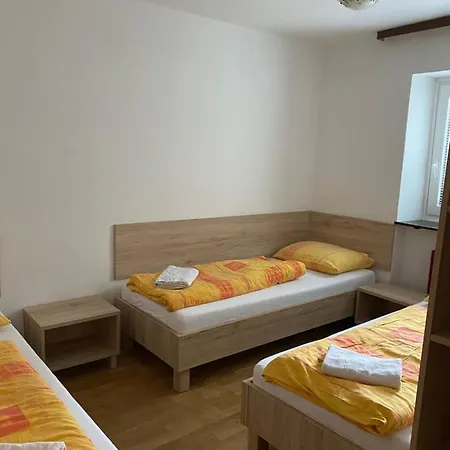 Hostel Youth Nika Kranjska Gora