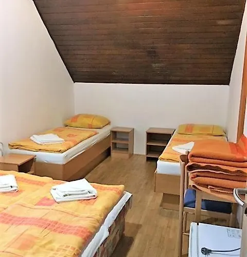 Youth Nika Kranjska Gora